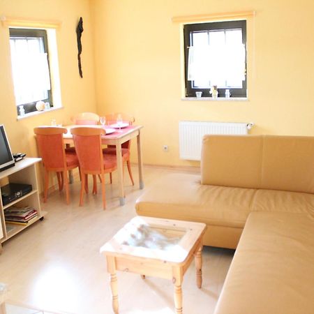 Lavish Apartment In Merschbach Near The Forest Екстериор снимка