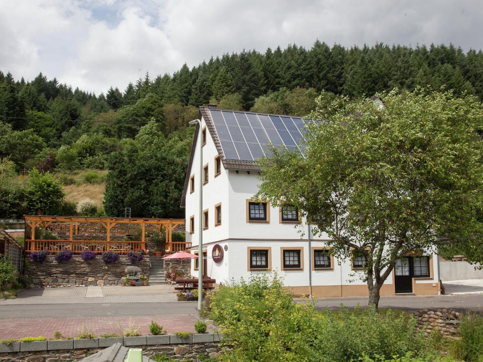 Lavish Apartment In Merschbach Near The Forest Екстериор снимка